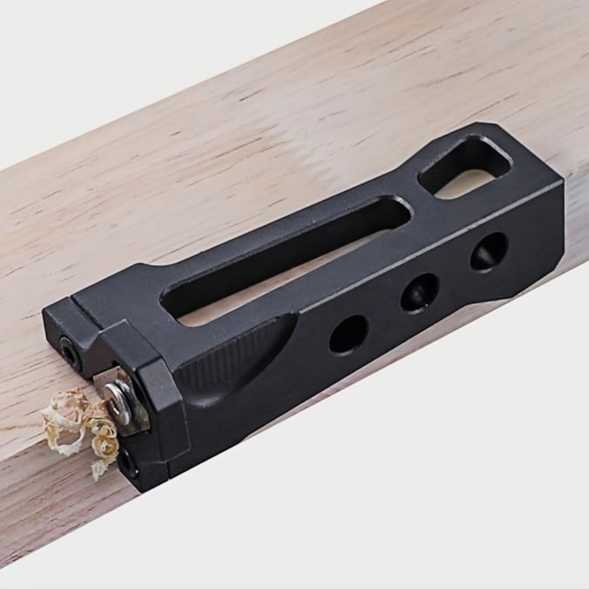 Frezarka do oklejek, narzędzie – Woodworking Studio recenzja i cena